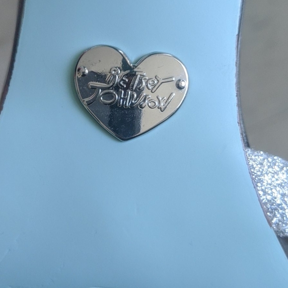 Blue by Betsey Johnson 'Tee' Sandal - Picture 4 of 6